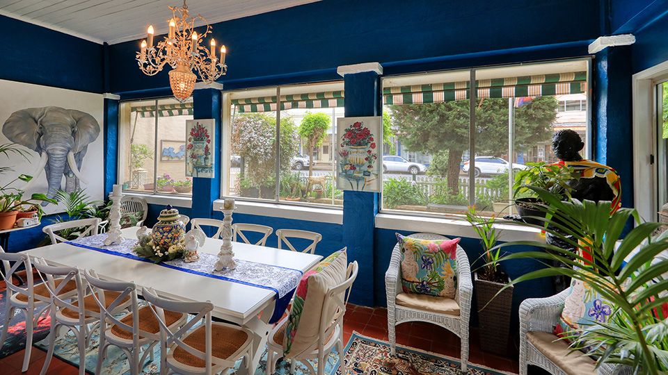 terrace dining room